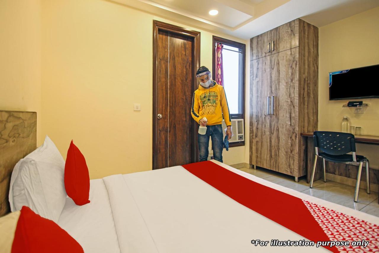 Oyo Flagship Hotel Iceland Palace Bhopal Eksteriør billede